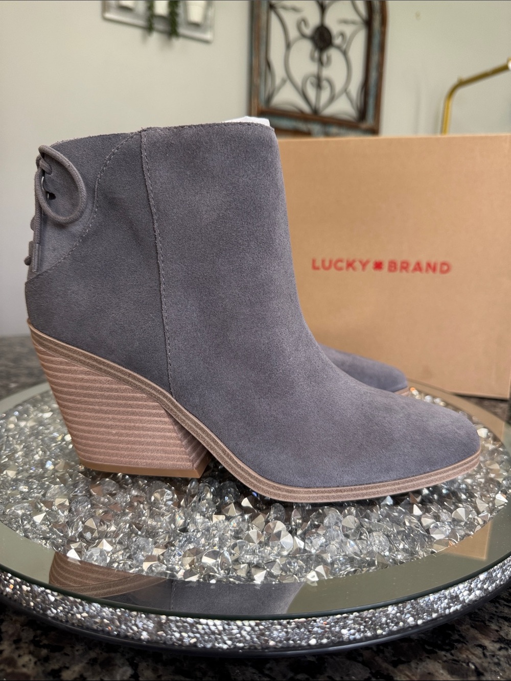 Lucky Brand Excalibur Grey Suede Lace-Up Back Ankle Booties NEW 8.5